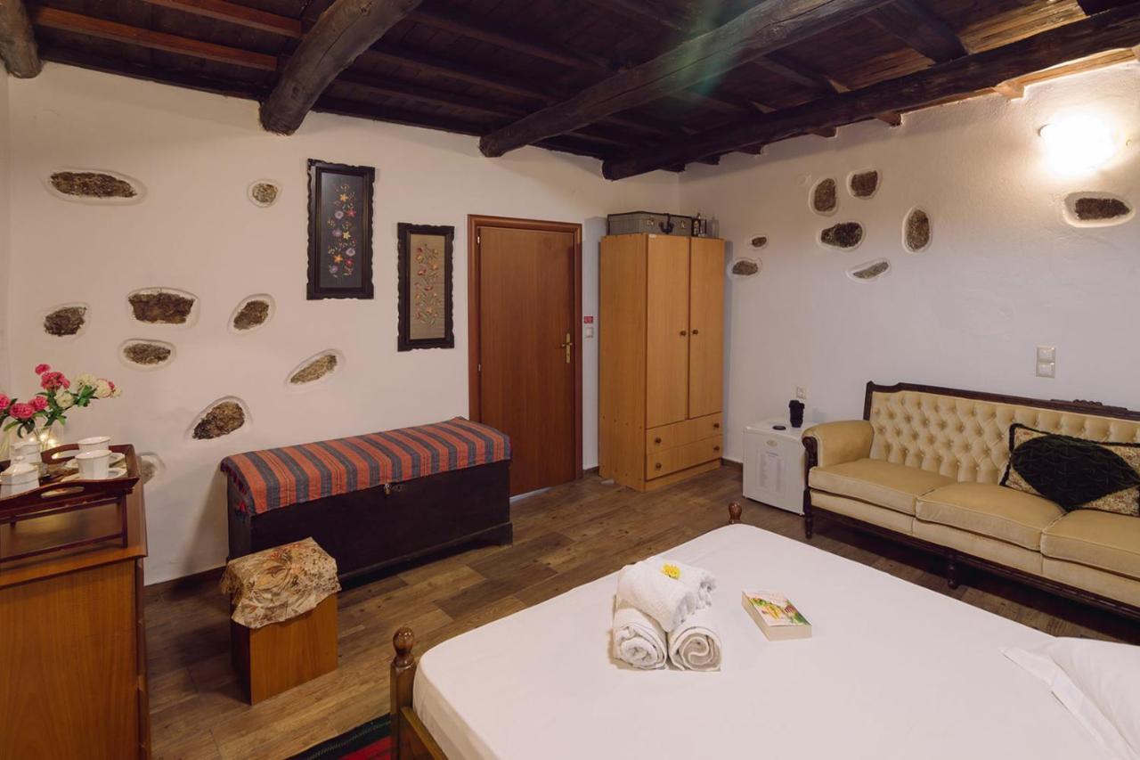 Villa Roxani Meskla Екстериор снимка